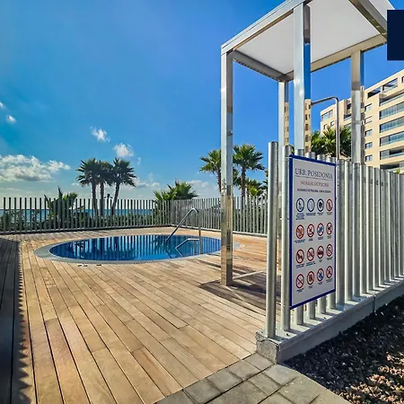 Garden Breeze Punta Prima, 2min Walk, Family Friendly, 3 Pool A Garden, Jacuzzi * Torrevieja